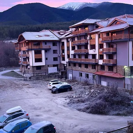 Mountain View With Balcony & Access Nearby - Serendipity Appartement *